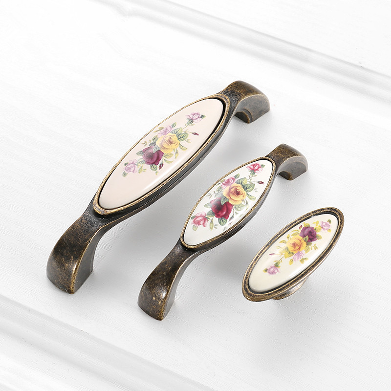 Vintage Vòng Tay Gốm Đồng Cổ T - đánh giá và giá Vintage Furniture Hardware Pulls